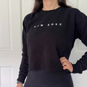 Brandy Melville Women's Black Sweatshirt